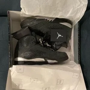 Jordan retro 5 3Lab5 elephant print reflective material Size 11 lightly worn Jordan | Shoes | Jordan Retro 5 3lab5 Elephant Print  main image 3
